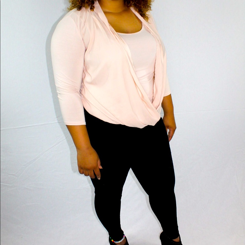 New York &Company Long sleeve pink Top